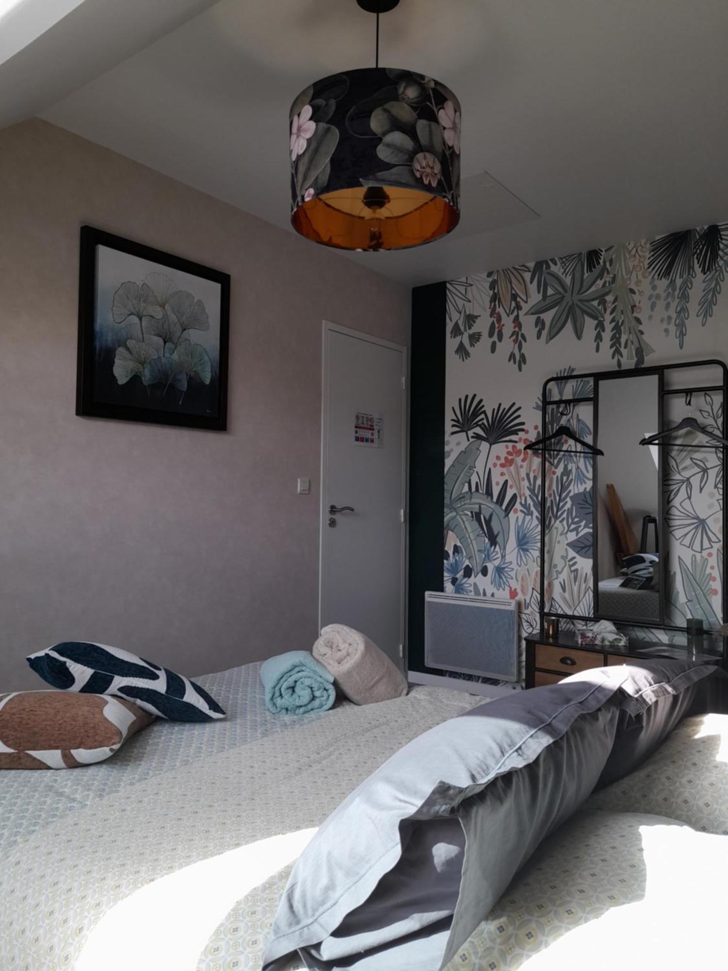 Chambre Dans Un Ecrin De Verdure Angrie Exteriör bild