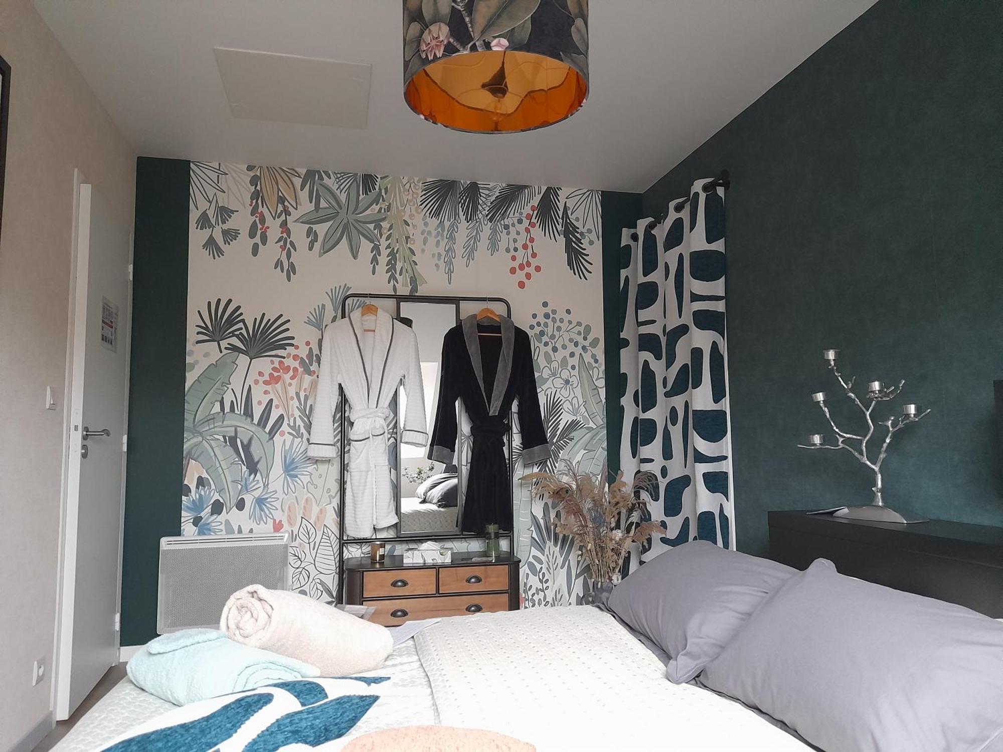 Chambre Dans Un Ecrin De Verdure Angrie Exteriör bild